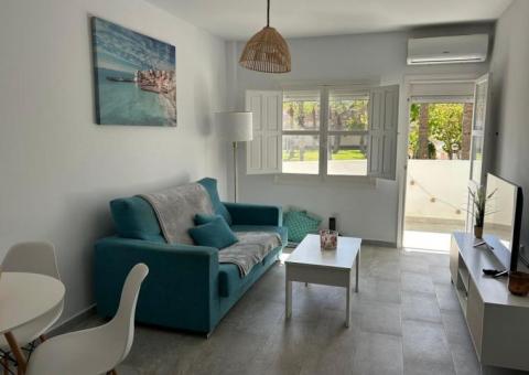 Apartment with 2 bedrooms and 1 bathrooms in , 
