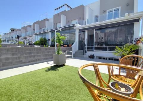Townhouse for sale Torrevieja Alicante, Spain