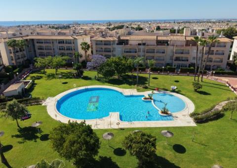 Apartment with 3 bedrooms and 2 bathrooms in Orihuela Costa, Alicante