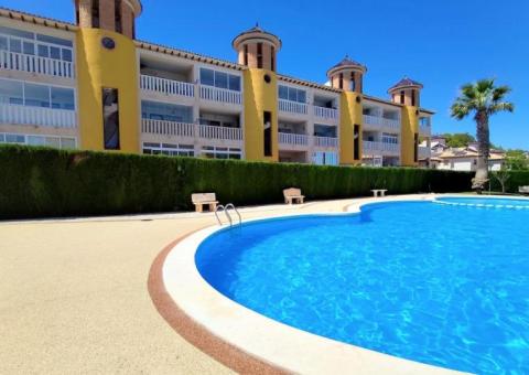 Apartment with 2 bedrooms and 1 bathrooms in Orihuela Costa, Alicante