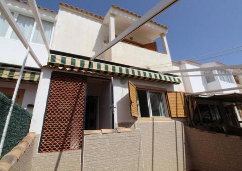 Townhouse with 3 bedrooms and 2 bathrooms in Gran Alacant, Alicante