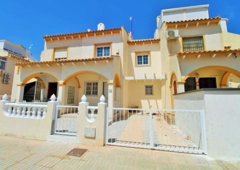 Maison de ville for sale Orihuela Costa Alicante, Spain