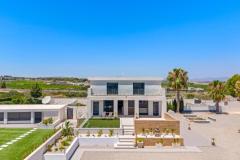 Finca for sale Los Montesinos Alicante, Spain