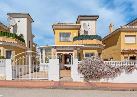 Villa for sale Algorfa Alicante, Spain