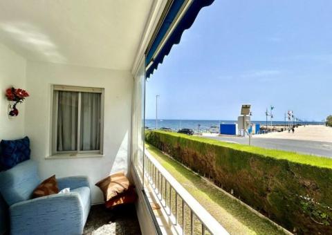Apartment with 3 bedrooms and 2 bathrooms in Orihuela Costa, Alicante