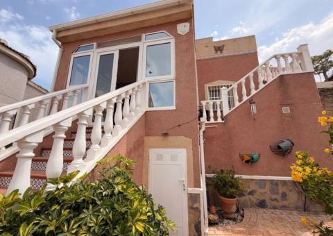 Villa with 3 bedrooms and 2 bathrooms in Ciudad Quesada, Alicante