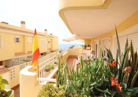 Apartment with 3 bedrooms and 2 bathrooms in Orihuela Costa, Alicante