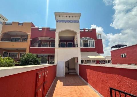 Apartment with 2 bedrooms and 2 bathrooms in Orihuela Costa, Alicante