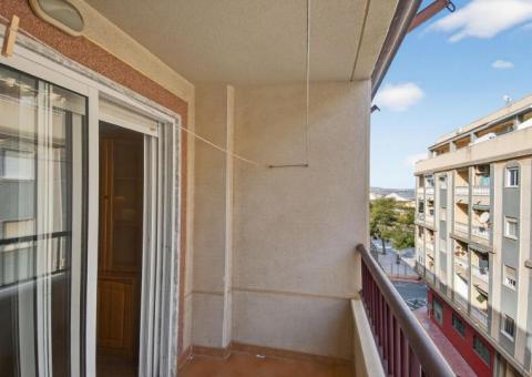 Apartment with 2 bedrooms and 1 bathrooms in Torrevieja, Alicante