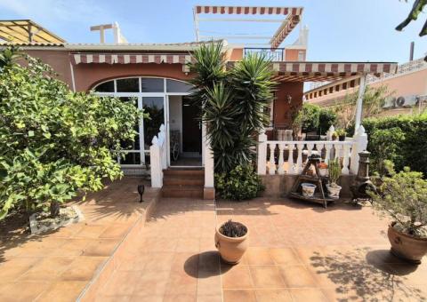 Semi detached with 3 bedrooms and 1 bathrooms in Los-Montesinos, Alicante