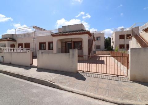 Bungalow with 2 bedrooms and 1 bathrooms in Daya Vieja, Alicante