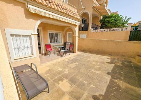 Apartment with 2 bedrooms and 1 bathrooms in Orihuela Costa, Alicante
