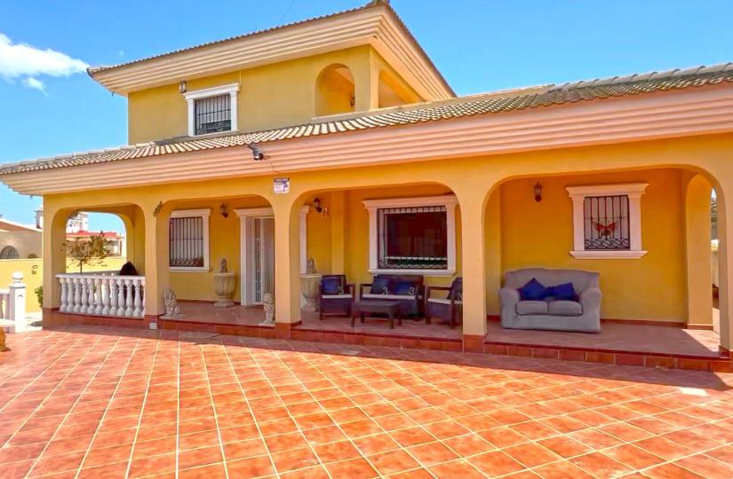 Villa, Torrevieja, Alicante