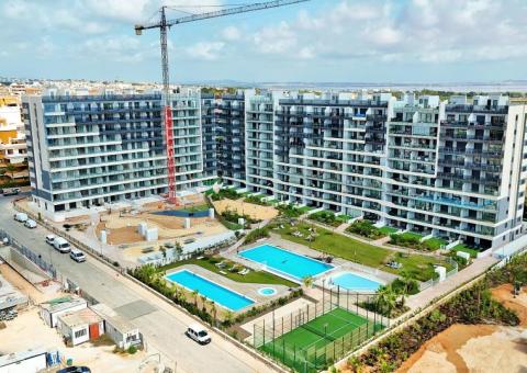 Apartment with 2 bedrooms and 2 bathrooms in Orihuela Costa, Alicante
