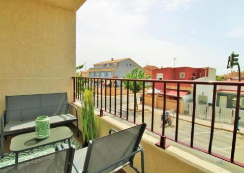 Apartment with 2 bedrooms and 1 bathrooms in Torre de la Horadada, Alicante