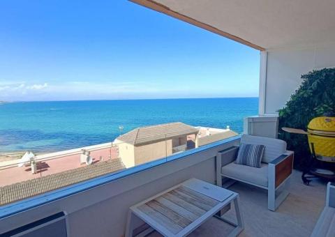 Apartment with 2 bedrooms and 1 bathrooms in Torrevieja, Alicante