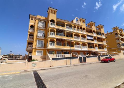 Apartment with 2 bedrooms and 1 bathrooms in Algorfa, Alicante