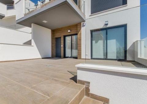 Bungalow with 3 bedrooms and 2 bathrooms in San Miguel de Salinas, Alicante