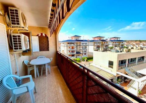 Apartment with 1 bedrooms and 1 bathrooms in La Mata, Alicante