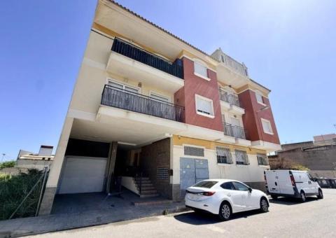 Apartment with 2 bedrooms and 2 bathrooms in Dolores, Alicante