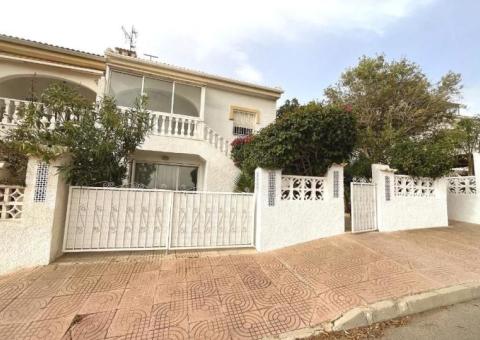 Semi detached with 3 bedrooms and 2 bathrooms in Ciudad Quesada, Alicante