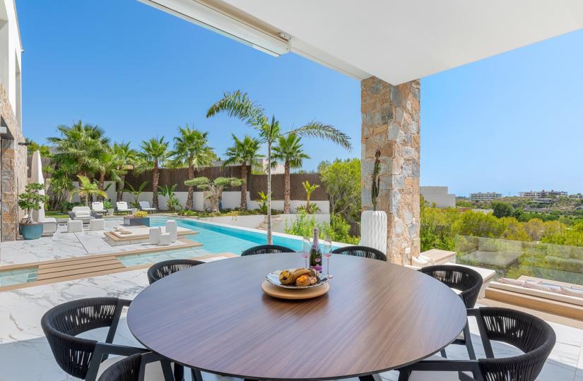 Willa for sale Dehesa de Campoamor Alicante, Spain