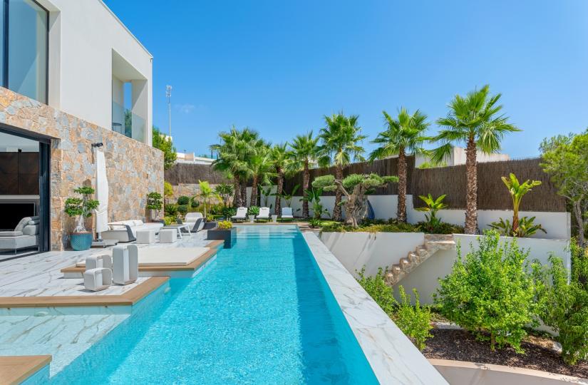Willa for sale Dehesa de Campoamor Alicante, Spain