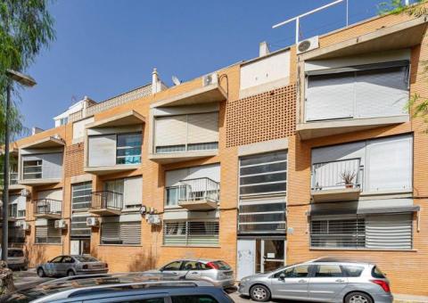 Apartment with 4 bedrooms and 2 bathrooms in Rojales, Alicante