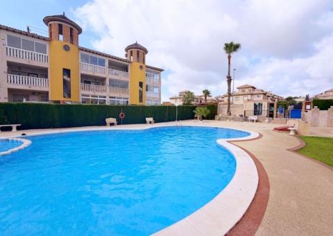 Apartment with 2 bedrooms and 1 bathrooms in Orihuela Costa, Alicante