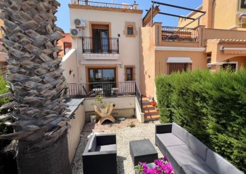 Townhouse with 2 bedrooms and 1 bathrooms in Algorfa, Alicante
