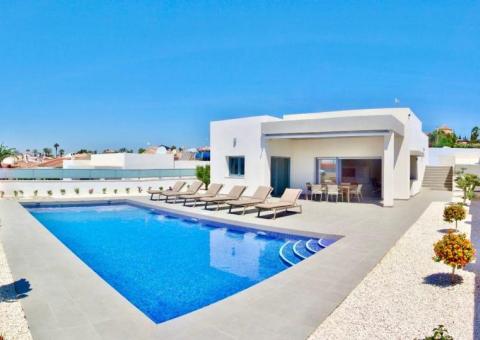 Villa with 3 bedrooms and 2 bathrooms in Rafal, Alicante
