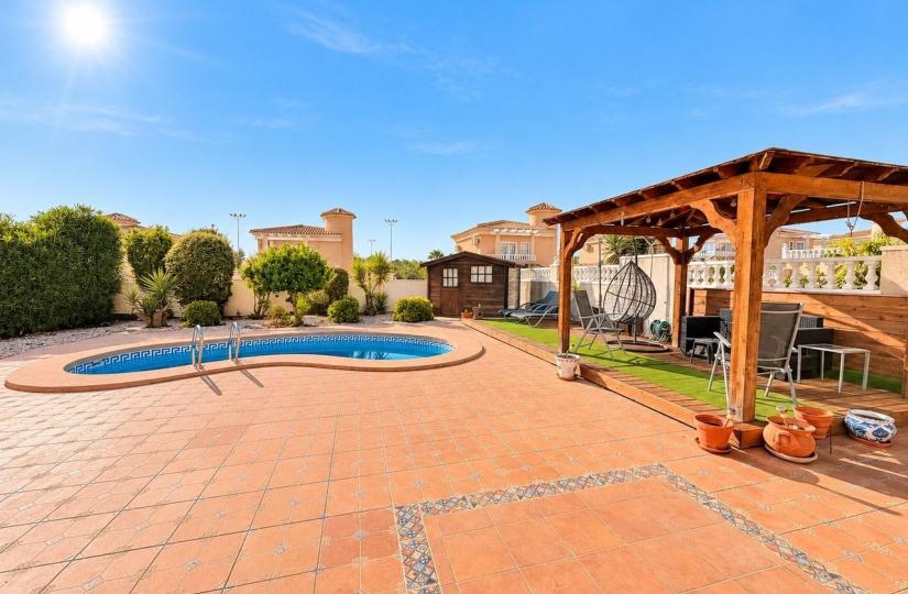 Chalet till salu San Fulgencio Alicante, Spain