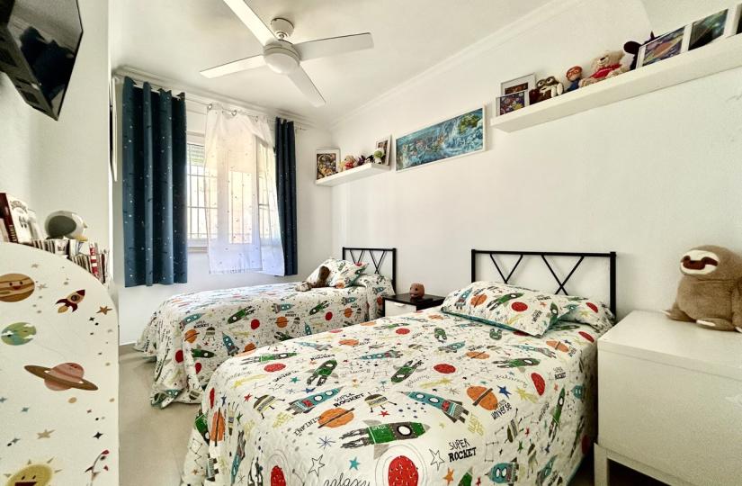 Maison de ville for sale Heredades Alicante, Spain