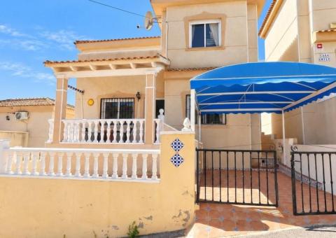 Villa with 3 bedrooms and 2 bathrooms in Ciudad Quesada, Alicante
