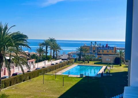 Apartment with 3 bedrooms and 2 bathrooms in Torrevieja, Alicante