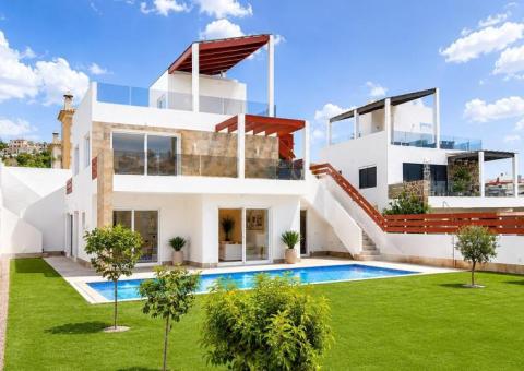 Villa with 4 bedrooms and 3 bathrooms in Rojales, Alicante