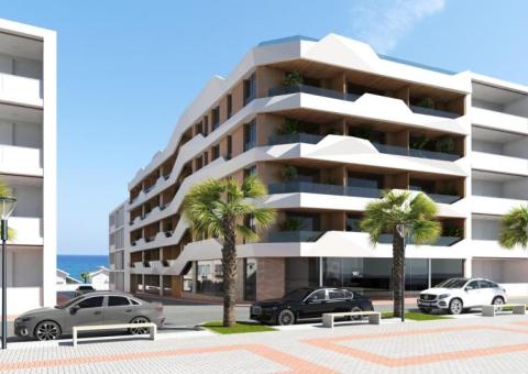 Apartment with 2 bedrooms and 2 bathrooms in Guardamar del Segura, Alicante