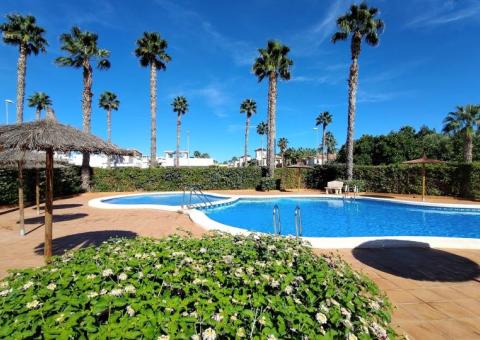 Townhouse with 4 bedrooms and 2 bathrooms in Ciudad Quesada, Alicante