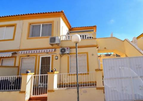 Apartment with 1 bedrooms and 1 bathrooms in Orihuela Costa, Alicante