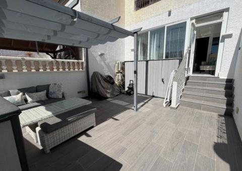 Apartment with 2 bedrooms and 1 bathrooms in Vistabella, Alicante