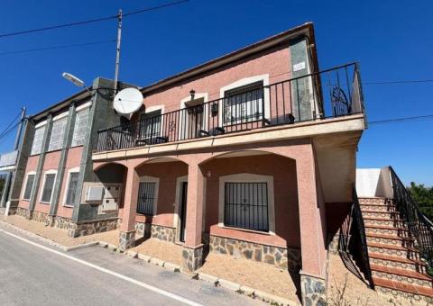 Apartment with 3 bedrooms and 1 bathrooms in Benejúzar, Alicante