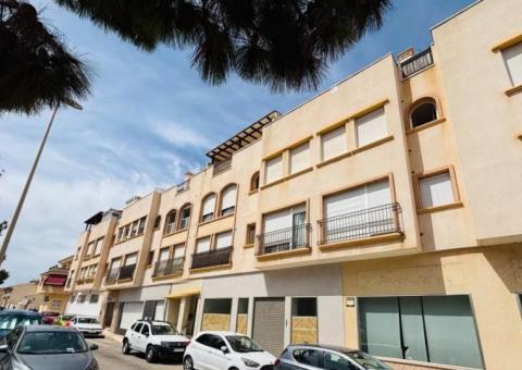 Apartment with 2 bedrooms and 1 bathrooms in Pilar de la Horadada, Alicante