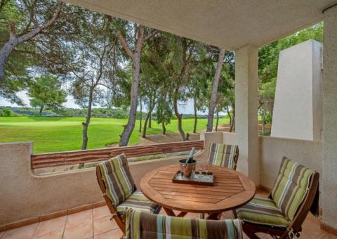 Apartment with 3 bedrooms and 2 bathrooms in Dehesa de Campoamor, Alicante