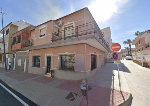 Townhouse with 3 bedrooms and 1 bathrooms in Algorfa, Alicante