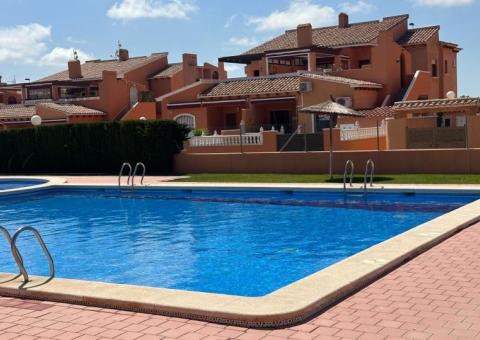 Apartment with 3 bedrooms and 1 bathrooms in Torrevieja, Alicante