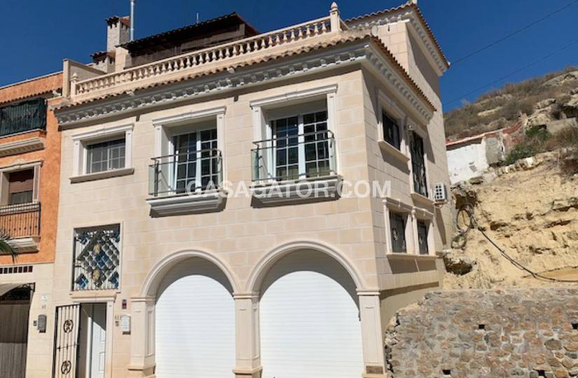 Villa with 3 bedrooms and 2 bathrooms in Rojales, Alicante