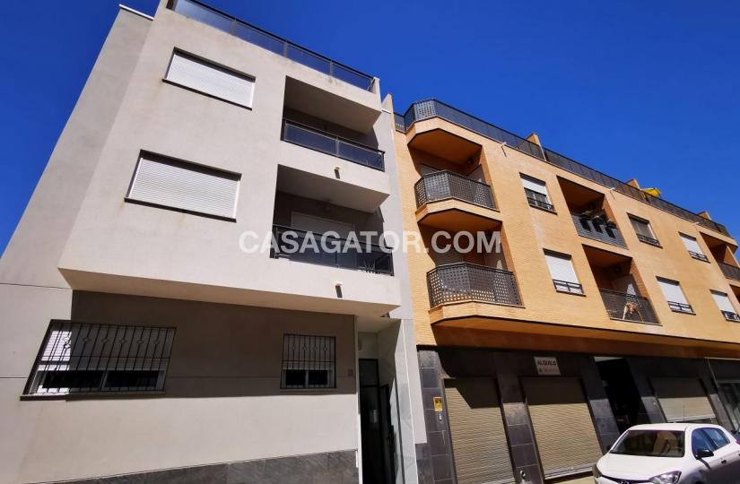 Apartment with 3 bedrooms and 2 bathrooms in Formentera del Segura, Alicante