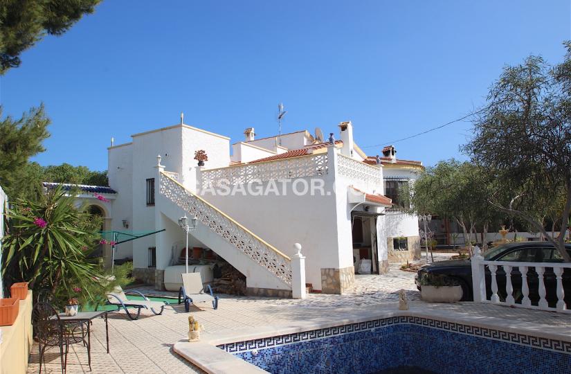 Villa with 3 bedrooms and 1 bathrooms in Ciudad Quesada, Alicante