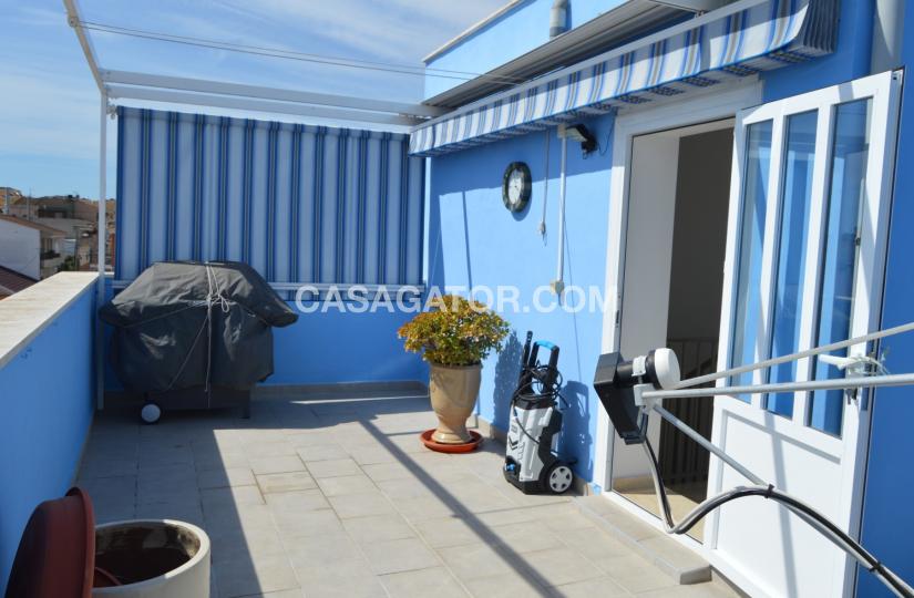 Townhouse with 3 bedrooms and 2 bathrooms in Algorfa, Alicante