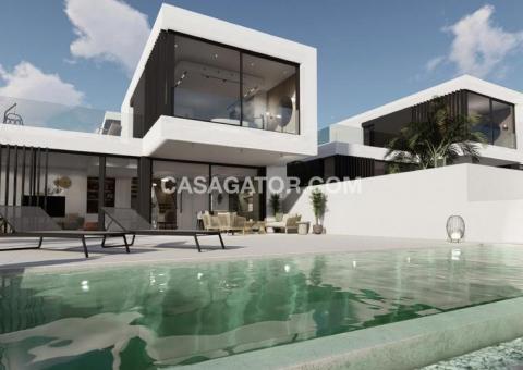 Villa met 4 slaapkamers en 4 badkamers in Rojales, Alicante